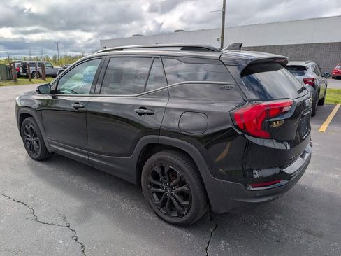 Used 2021 GMC Terrain SLT w/ Infotainment Package II AWD/4WD image 7