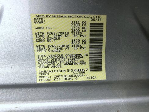 Used 2017 Nissan Titan S AWD/4WD image 24