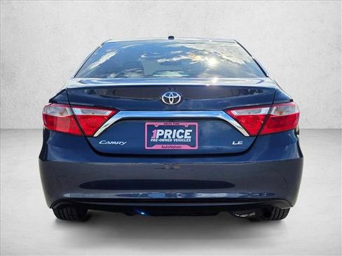 Used 2016 Toyota Camry LE FWD image 4