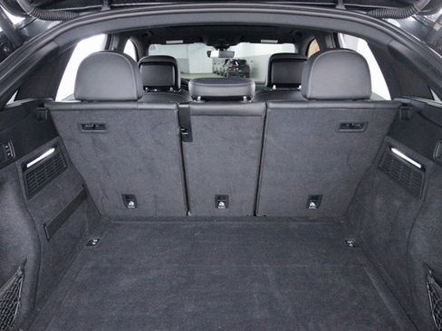 Used 2021 Audi SQ5 Prestige w/ Prestige Package image 42