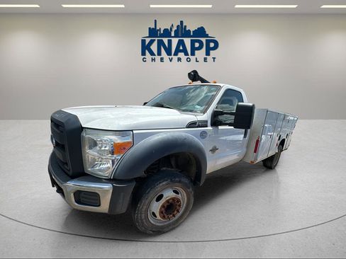 Used 2014 Ford F550 2WD Regular Cab Super Duty image 13