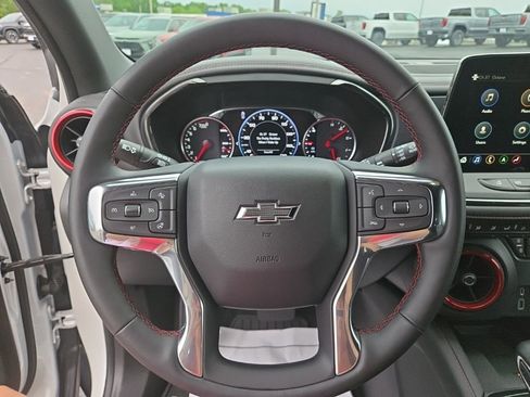 Certified 2023 Chevrolet Blazer RS w/ Driver Confidence II Package AWD/4WD image 18