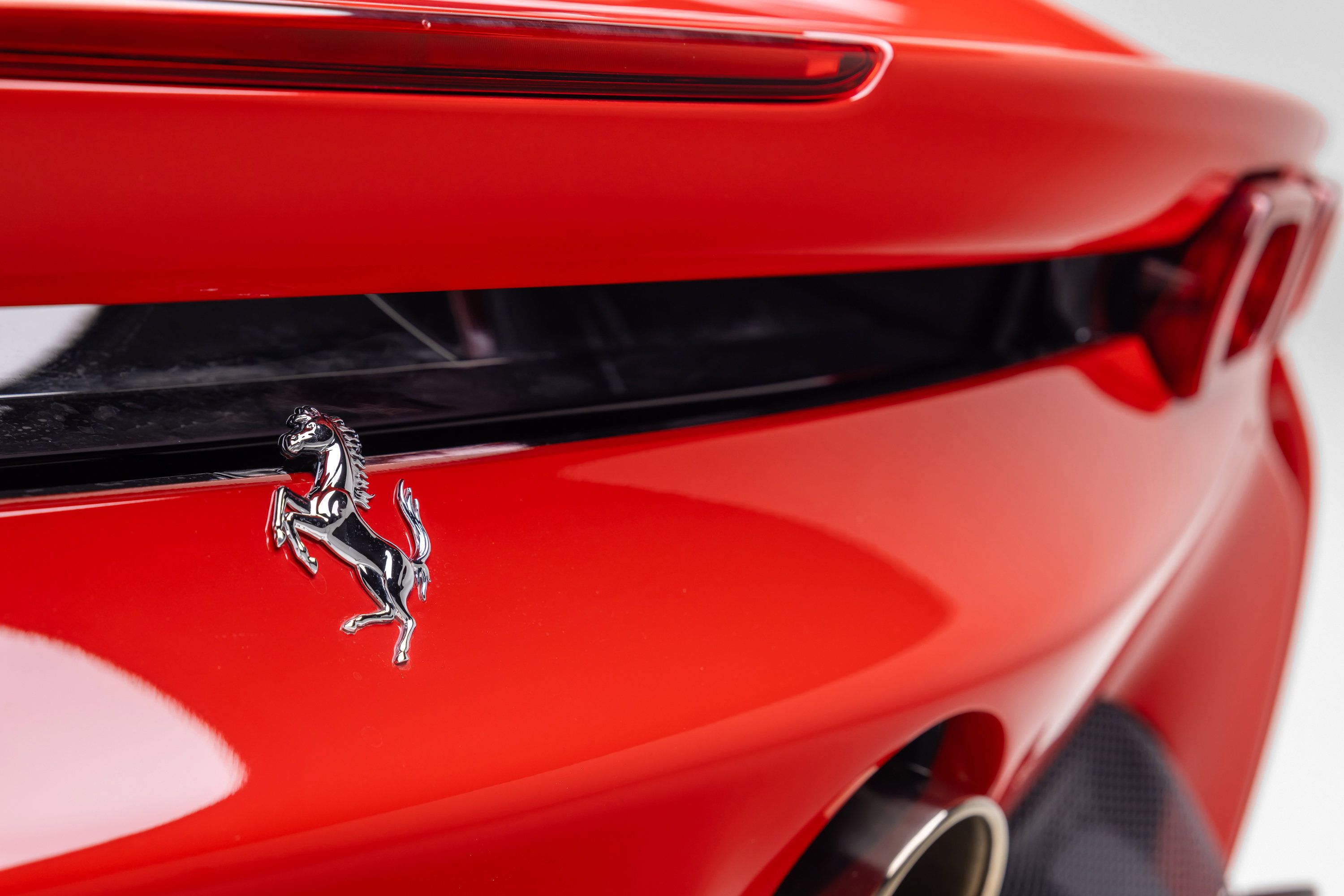 Certified 2022 Ferrari SF90 Stradale AWD/4WD image 23