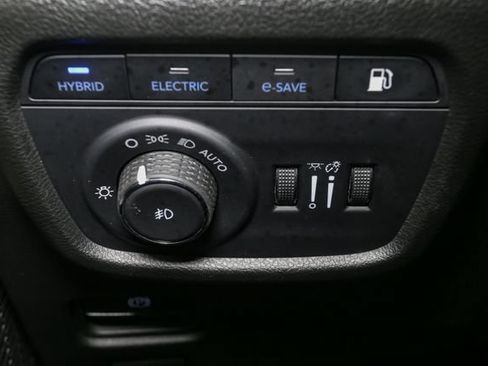 Used 2023 Jeep Grand Cherokee 4WD 4xe w/ Luxury Tech Group II image 41