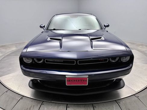 Used 2016 Dodge Challenger R/T Scat Pack RWD image 2