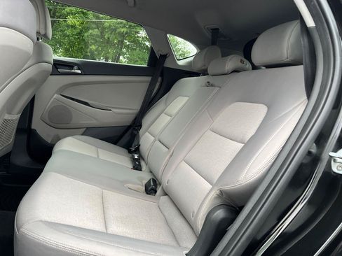 Used 2018 Hyundai Tucson SEL AWD/4WD image 23