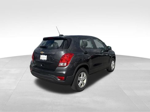 Used 2019 Chevrolet Trax LS FWD image 6