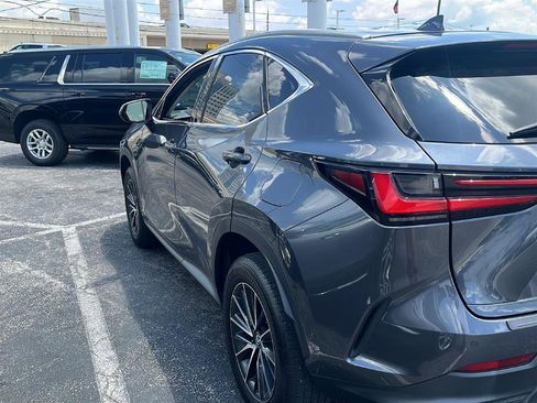 Used 2024 Lexus NX 250 FWD w/ Towing Package (2000 Lbs) image 3