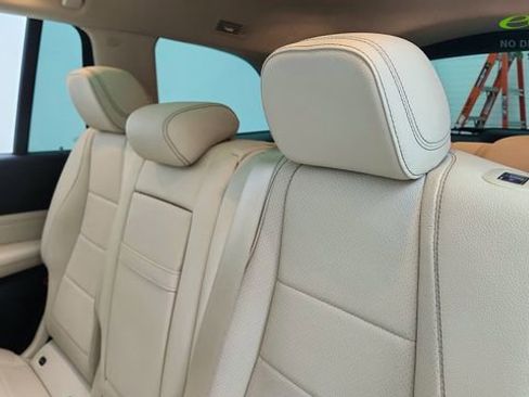 Used 2022 Mercedes-Benz GLS 450 4MATIC image 36