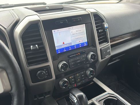 Used 2019 Ford F150 Lariat w/ Equipment Group 502A Luxury image 16