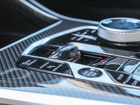 New 2026 BMW X5 M60i image 22