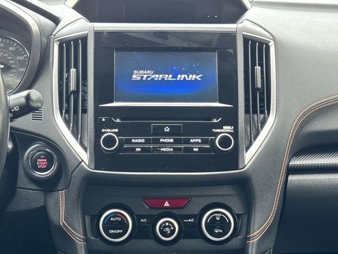 Used 2021 Subaru Crosstrek 2.0i Premium w/ Moonroof Package AWD/4WD image 18