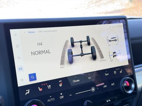 Used 2026 Lexus GX 550 image 26