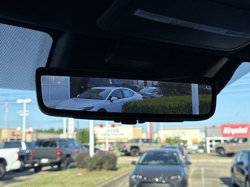 Used 2023 Toyota Tundra Capstone image 31