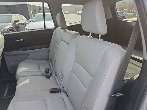Used 2016 Honda Pilot EX-L image 16