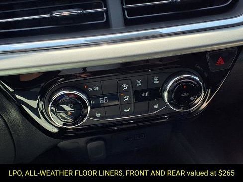New 2026 Chevrolet Trax LT w/ LT Convenience Package FWD image 5