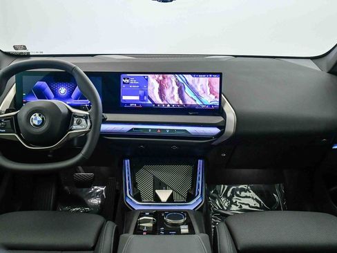 Used 2025 BMW X3 xDrive30i w/ Convenience Package image 15