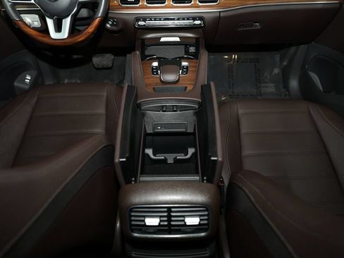 Used 2020 Mercedes-Benz GLE 450 4MATIC image 47