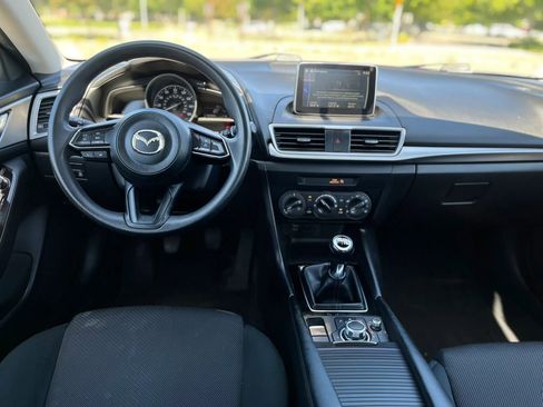 Used 2017 MAZDA MAZDA3 Sport FWD image 13