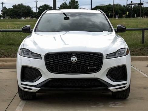 Used 2025 Jaguar F-PACE R-Dynamic S AWD/4WD image 5