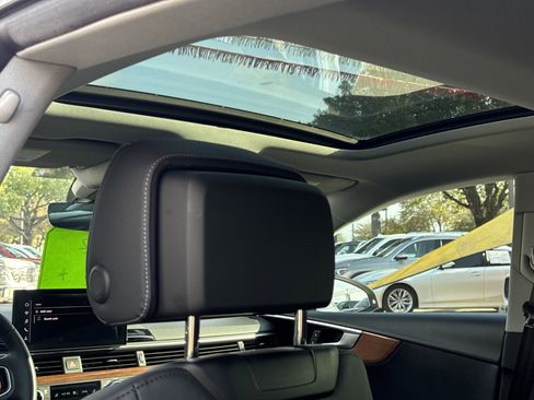 Used 2022 Audi A5 2.0T Premium image 17