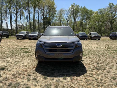 New 2026 Subaru Forester Premium AWD/4WD image 2