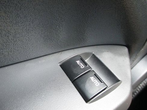 Used 2005 Ford Mustang GT image 20