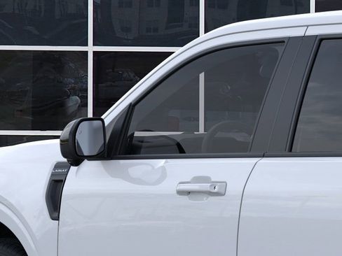 New 2025 Ford Maverick Lariat image 21