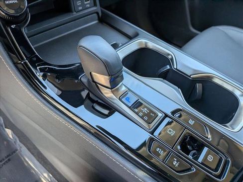 Used 2025 Lexus NX 350h AWD w/ Premium Package image 12