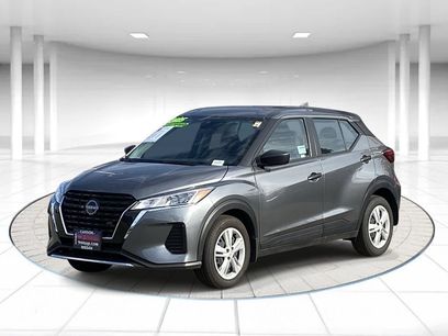 Certified 2025 Nissan Kicks Play S