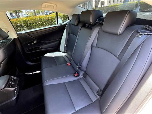 Used 2022 Lexus ES 350 w/ Premium Package FWD image 21