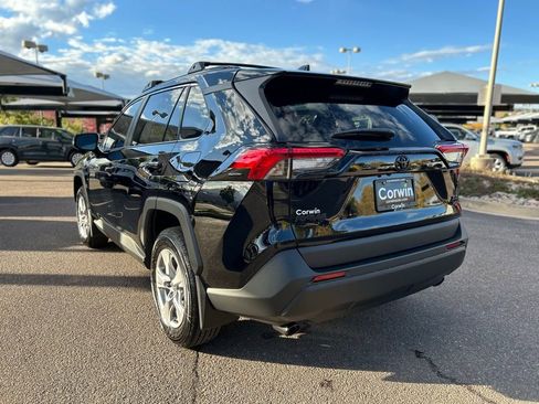 Used 2025 Toyota RAV4 XLE image 6