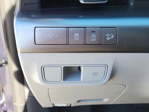 New 2026 Hyundai Kona SE image 22