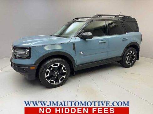 Used 2022 Ford Bronco Sport Outer Banks w/ Tech Package AWD/4WD image 1