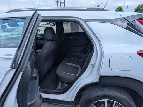 Used 2026 Chevrolet TrailBlazer LT FWD image 21