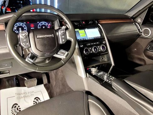 Used 2018 Land Rover Discovery HSE Luxury image 28