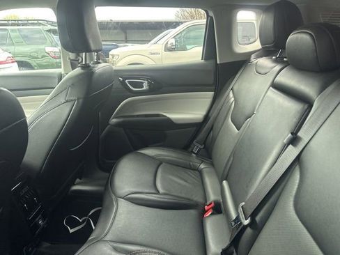 Used 2022 Jeep Compass Limited image 20