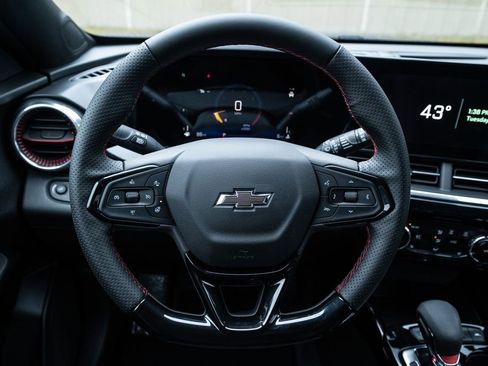 New 2026 Chevrolet Trax RS image 17