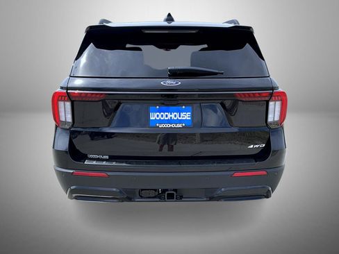 New 2026 Ford Explorer ST-Line AWD/4WD image 6