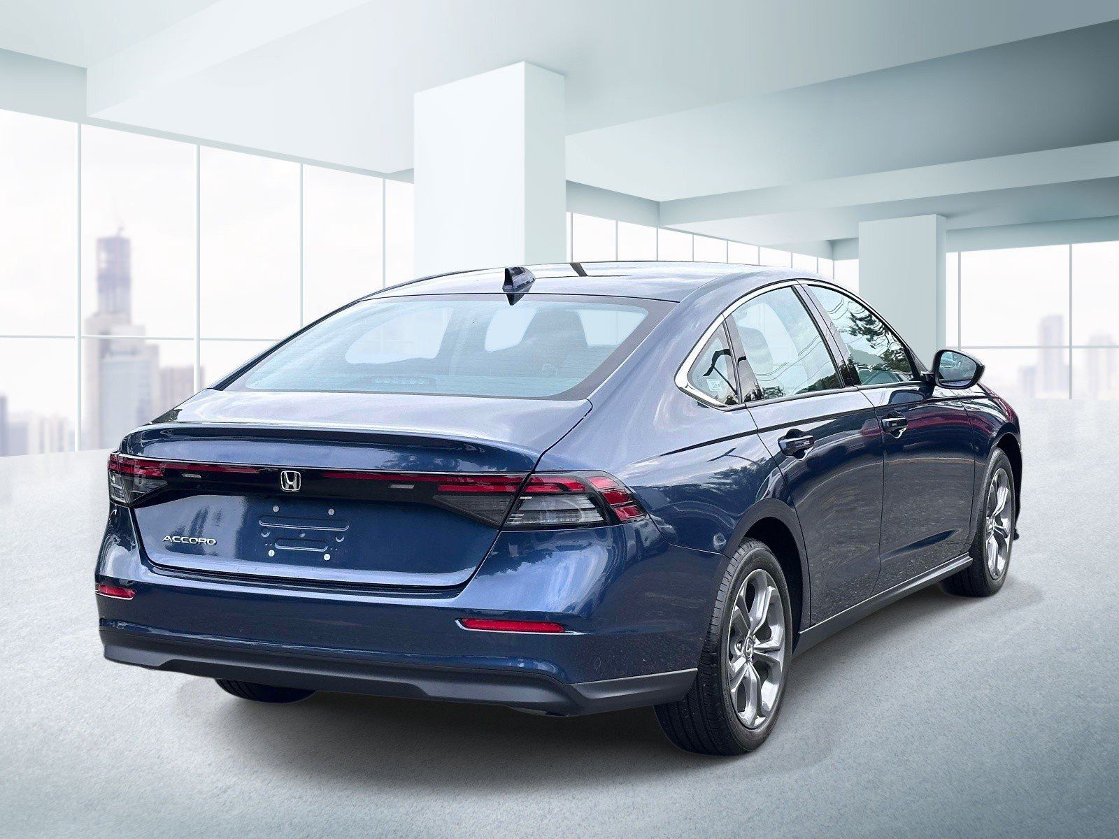 Used 2024 Honda Accord EX image 4