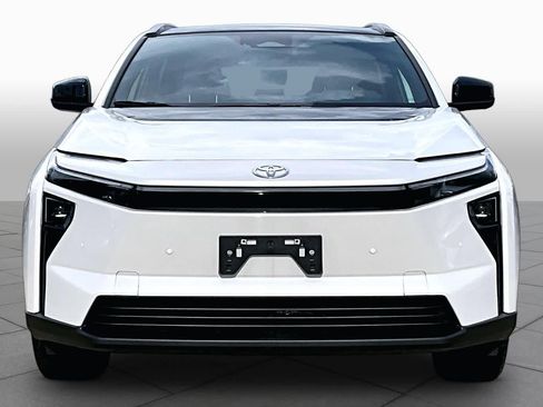 Used 2026 Toyota bZ FWD image 3