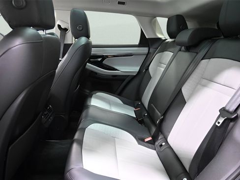 Used 2020 Land Rover Range Rover Evoque R-Dynamic HSE AWD/4WD image 14