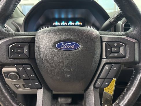 Used 2019 Ford F150 XLT w/ Equipment Group 302A Luxury AWD/4WD image 19