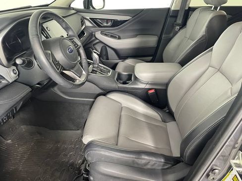 Used 2020 Subaru Outback Limited AWD/4WD image 2