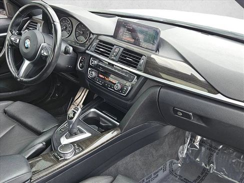 Used 2015 BMW 435i Coupe image 17