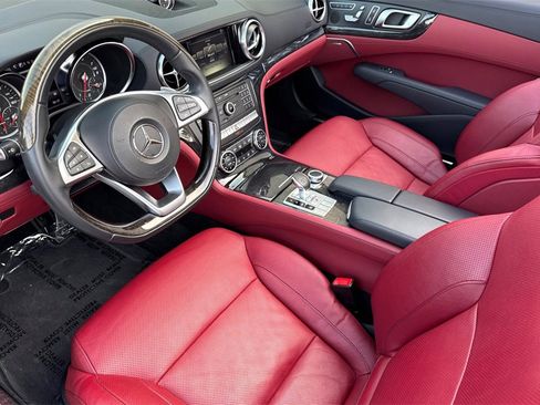 Used 2020 Mercedes-Benz SL 550 SL 550 image 12