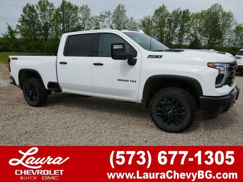 New 2026 Chevrolet Silverado 2500 LTZ w/ LTZ Plus Package AWD/4WD image 1