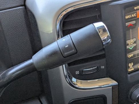 Used 2017 RAM 2500 Laramie image 25