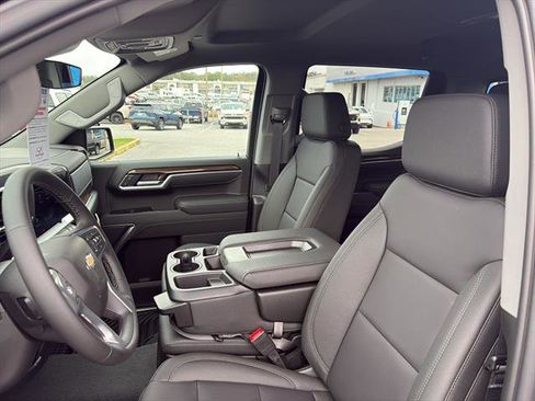 New 2026 Chevrolet Silverado 1500 LT w/ All Star Edition Plus AWD/4WD image 13