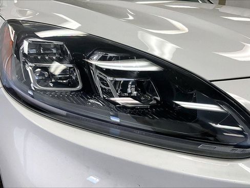 Used 2022 Ford Escape Titanium w/ Class II Trailer Tow Package image 27